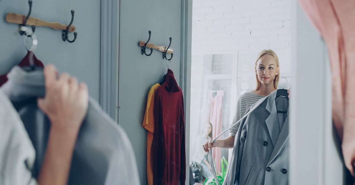 Nowy styl, nowa Ty: jak odświeżyć garderobę i poczuć się świetnie w swoich ubraniach