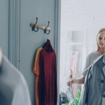 Nowy styl, nowa Ty: jak odświeżyć garderobę i poczuć się świetnie w swoich ubraniach